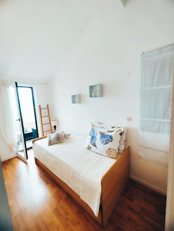Apartments Casa Al Vento Донья-Клада Экстерьер фото